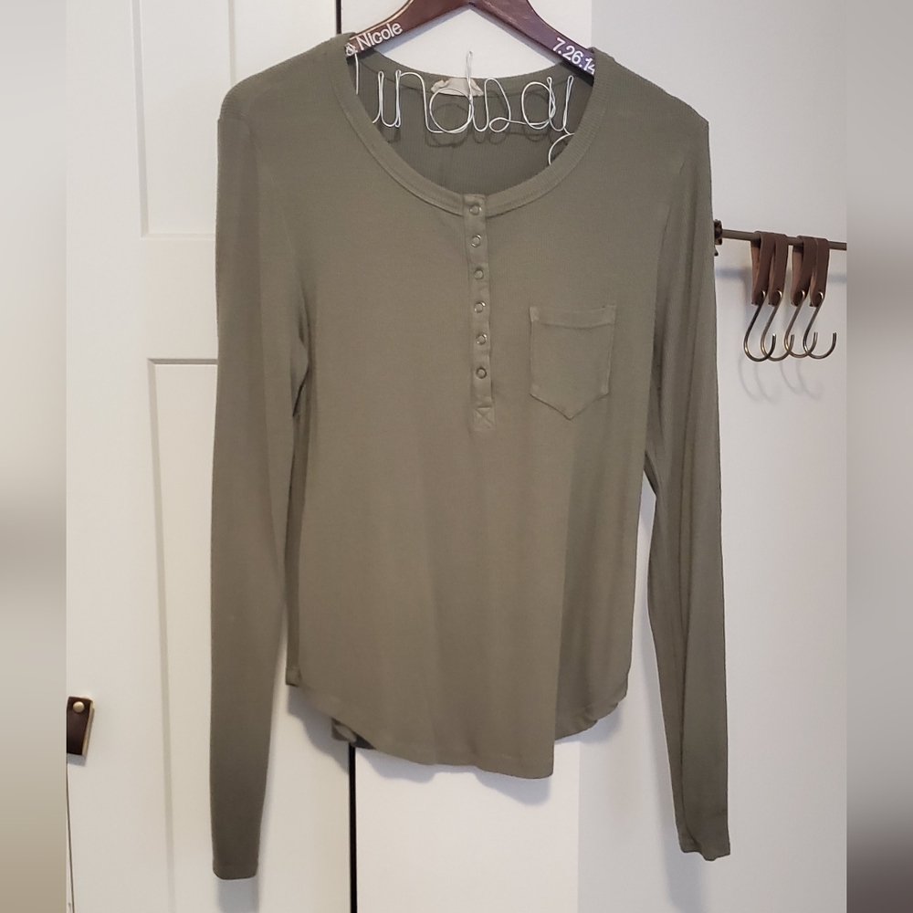 Green shirt